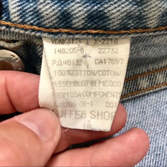 Vintage GAP light wash jean shorts - Picture 3 of 4